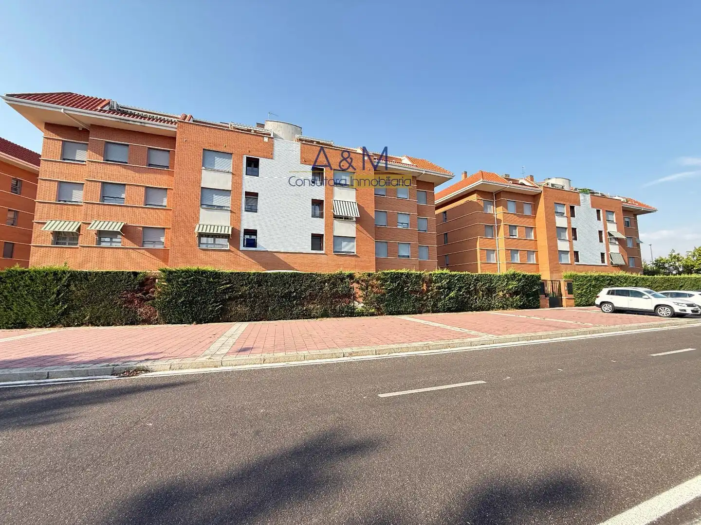 Vista exterior de Ático en venta en Valladolid con Calefacción, Parquet y Terraza
