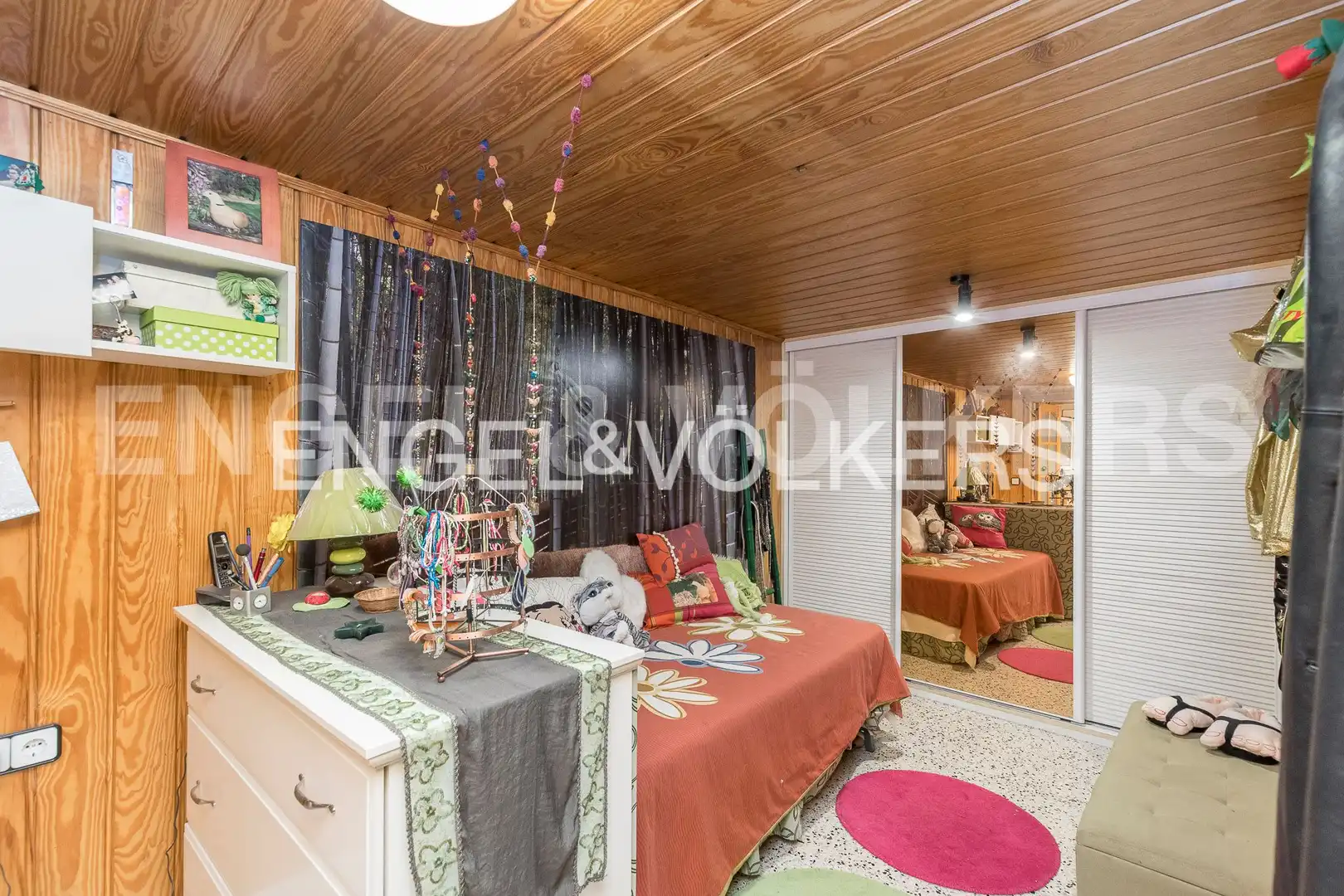 Houses for sale in Rubí  with Air Conditioner, Heating and Private garden