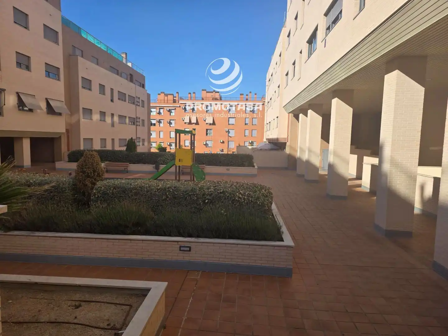 Appartamento con ascensore in vendita a Londres, imagen 5