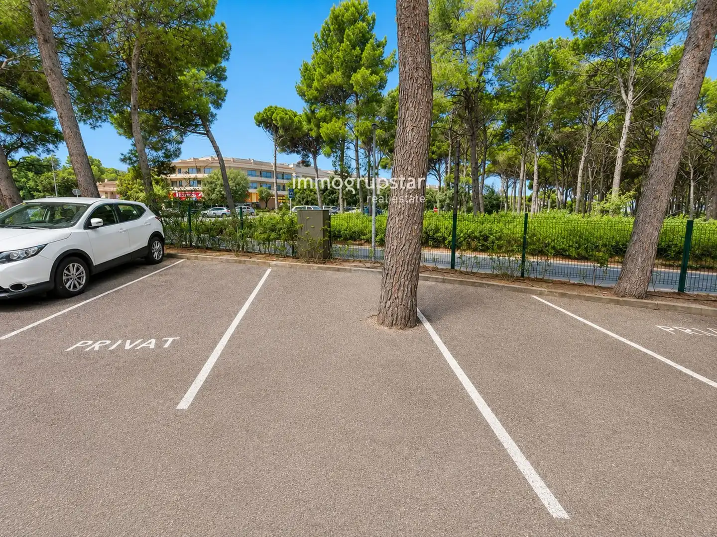 Parking of Attic for sale in Pals  with Air Conditioner, Heating and Terrace