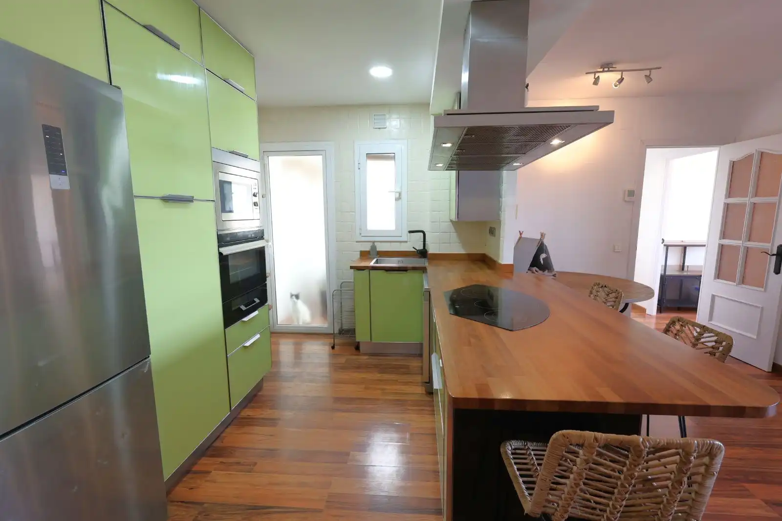 Cocina de Ático en venta en El Vendrell con Aire acondicionado, Calefacción y Terraza