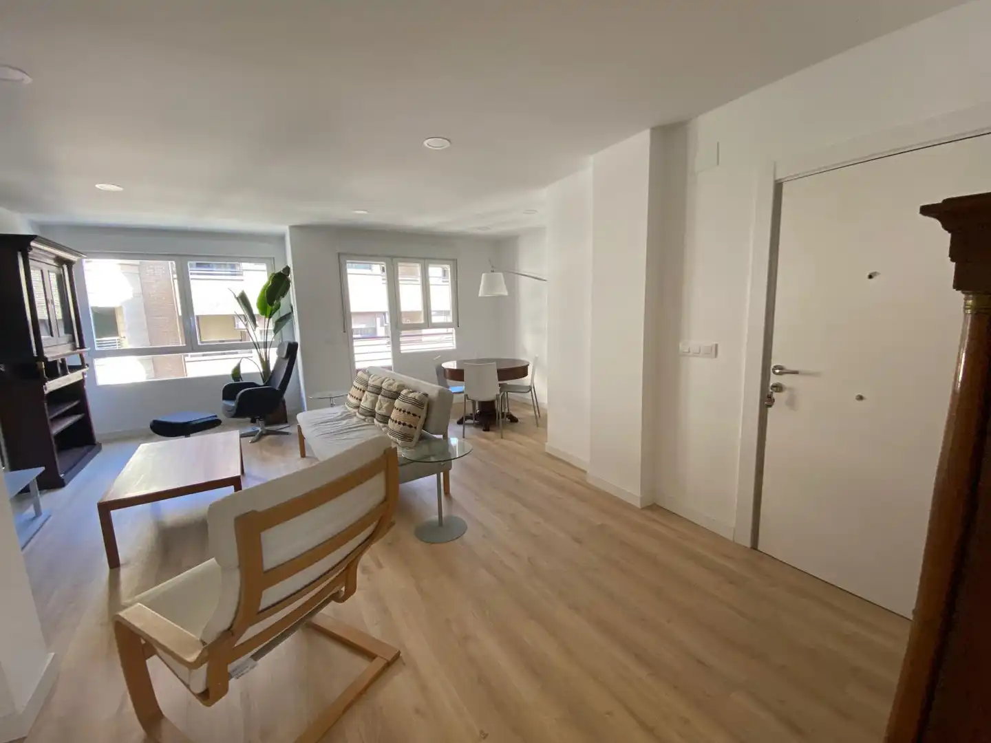 Living room of Flat for rent in Albacete  with Air Conditioner, Heating and Parquet flooring