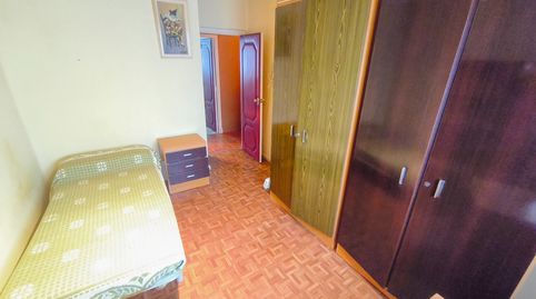 Foto 5 de Piso en venta en Avenida de Gijón, Versalles, Avilés