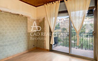 Bedroom of Flat for sale in  Barcelona Capital  with Balcony