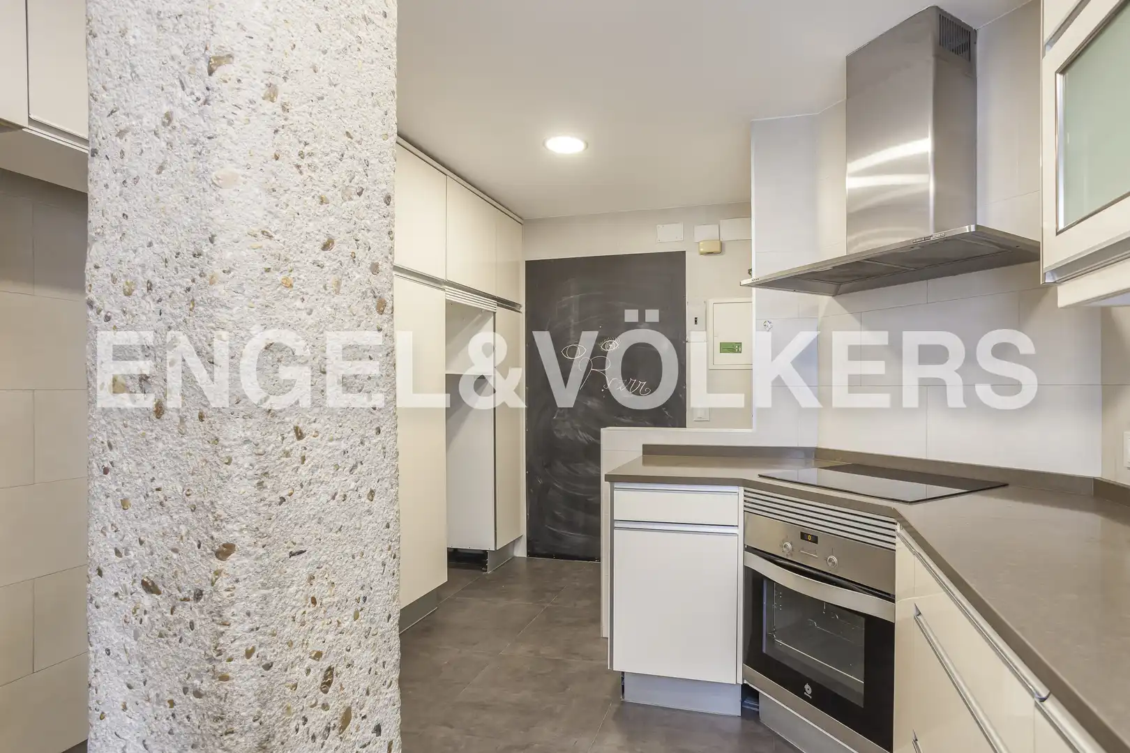 Cocina de Piso de alquiler en Madrid con Aire acondicionado, Calefacción y Parquet