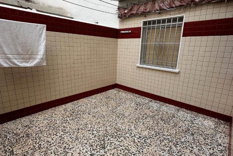 Foto 1 de Pis en venda a Calle Escorial, 8c, Peñamefecit - Avda Barcelona, Jaén