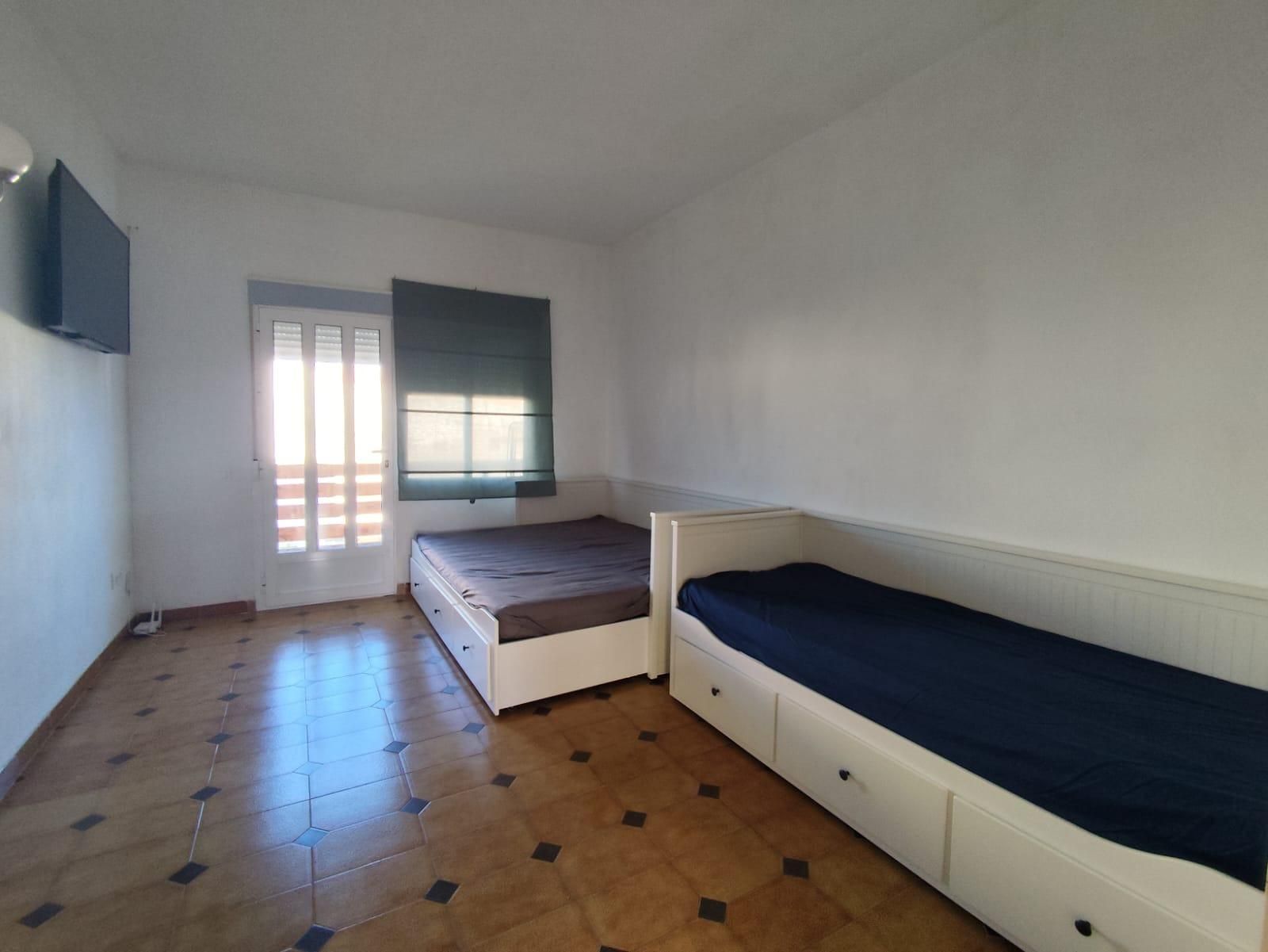 Bedroom of Study to rent in Cartagena  with Terrace and Community pool