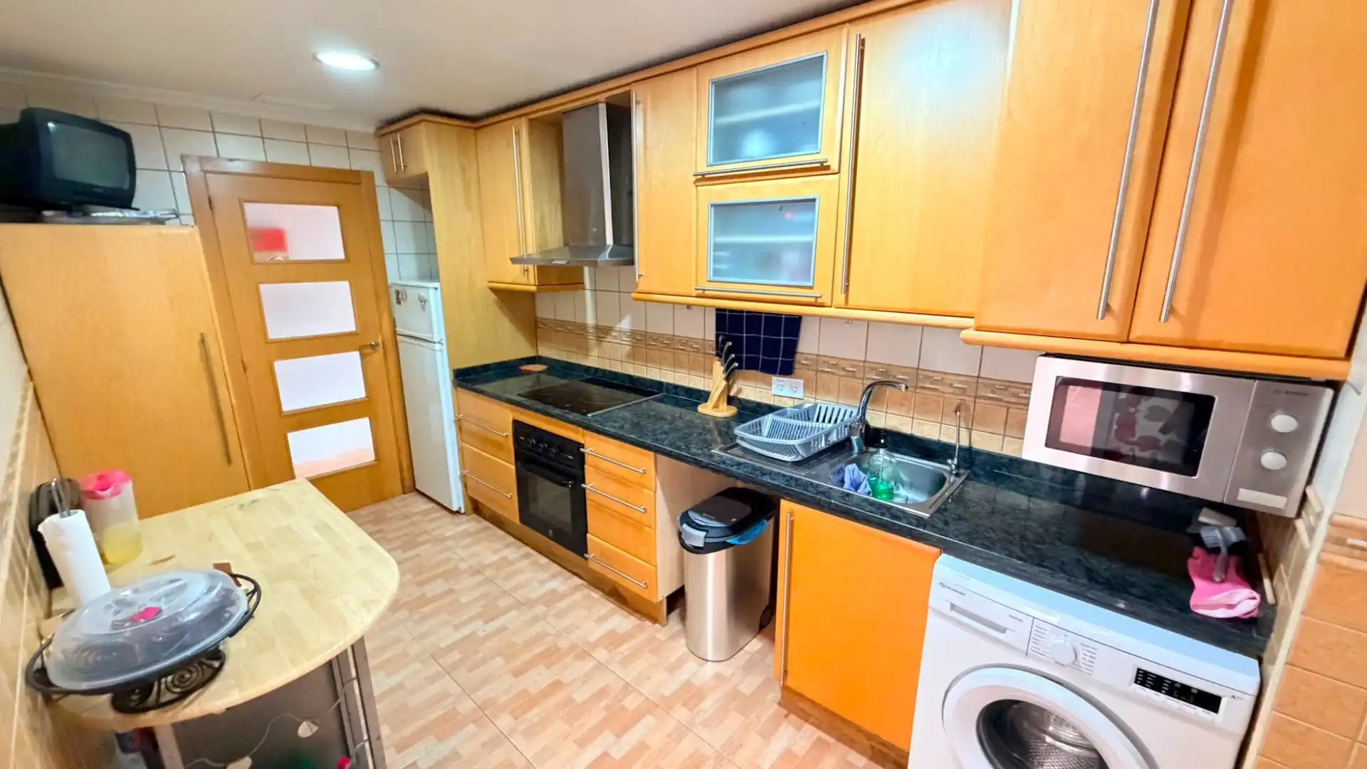 Cuina de Apartament en venda en Los Montesinos amb Terrassa i Moblat