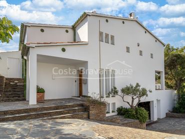 Casa con jardín en venta en Carrer de Barcelona
