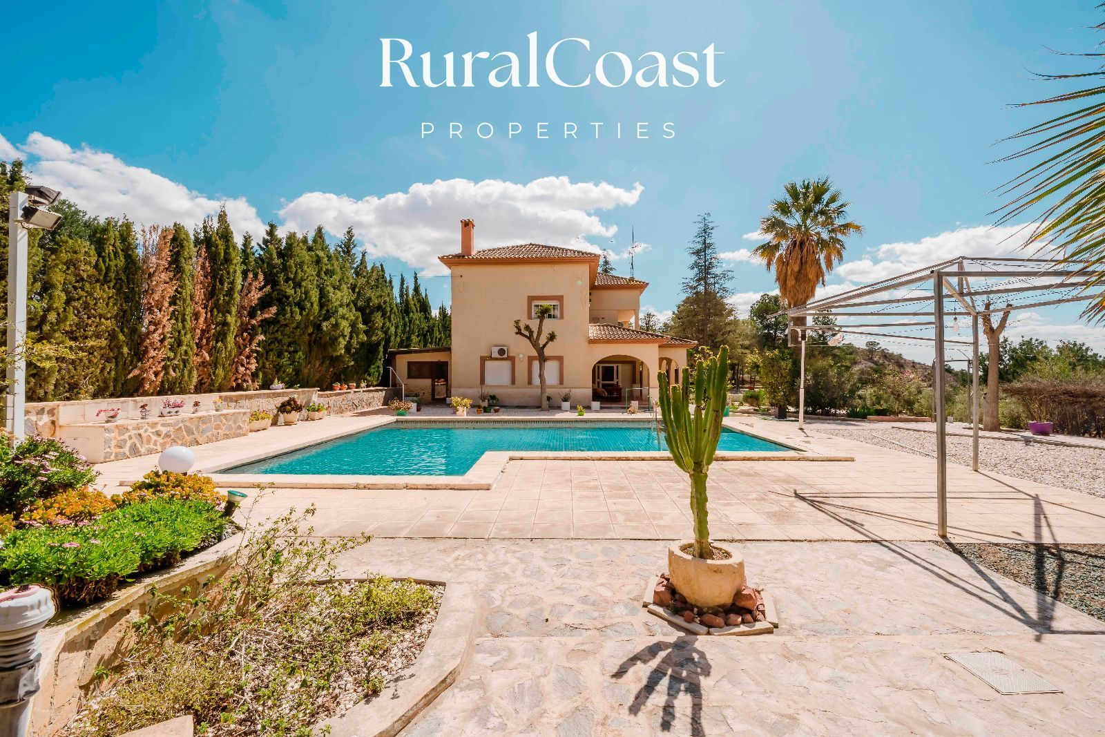 Exterior view of House or chalet for sale in Jijona / Xixona  with Air Conditioner, Terrace and Swimming Pool