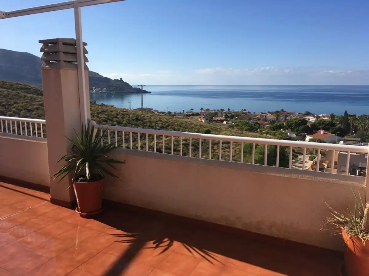 Außenansicht von Wohnung zum Verkauf in Cartagena mit Klimaanlage, Terrasse und Gemeinschaftspool