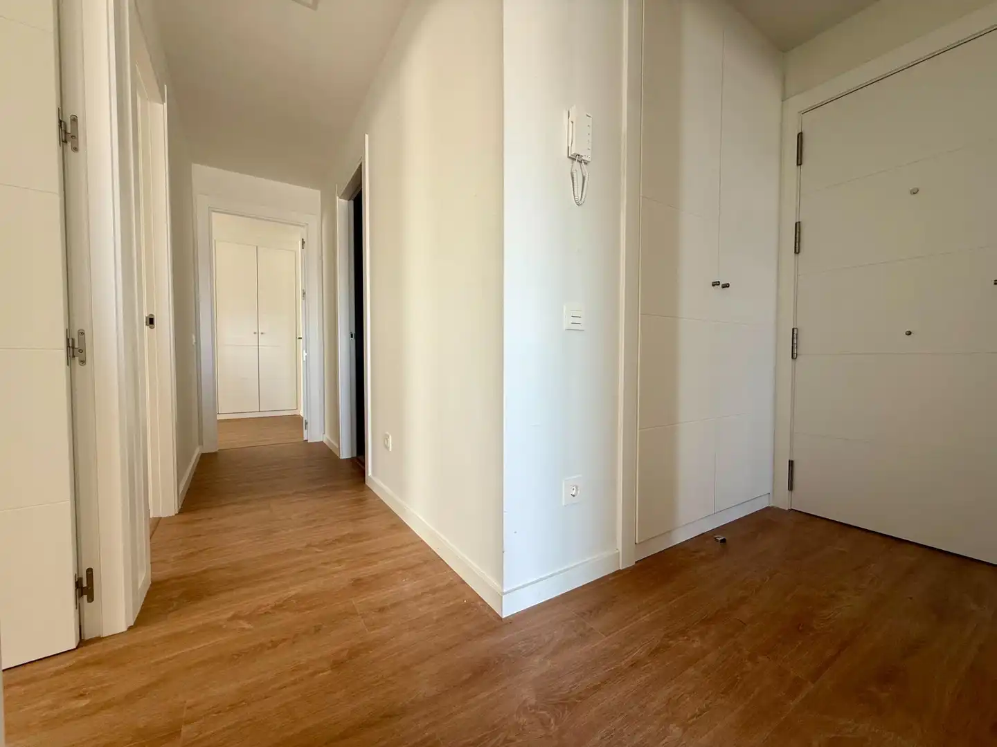 Wohnung zur Miete in Sevilla mit Klimaanlage, Heizung und Privatgarten