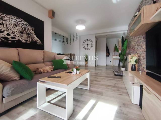 Piso en Venta en Tómbola