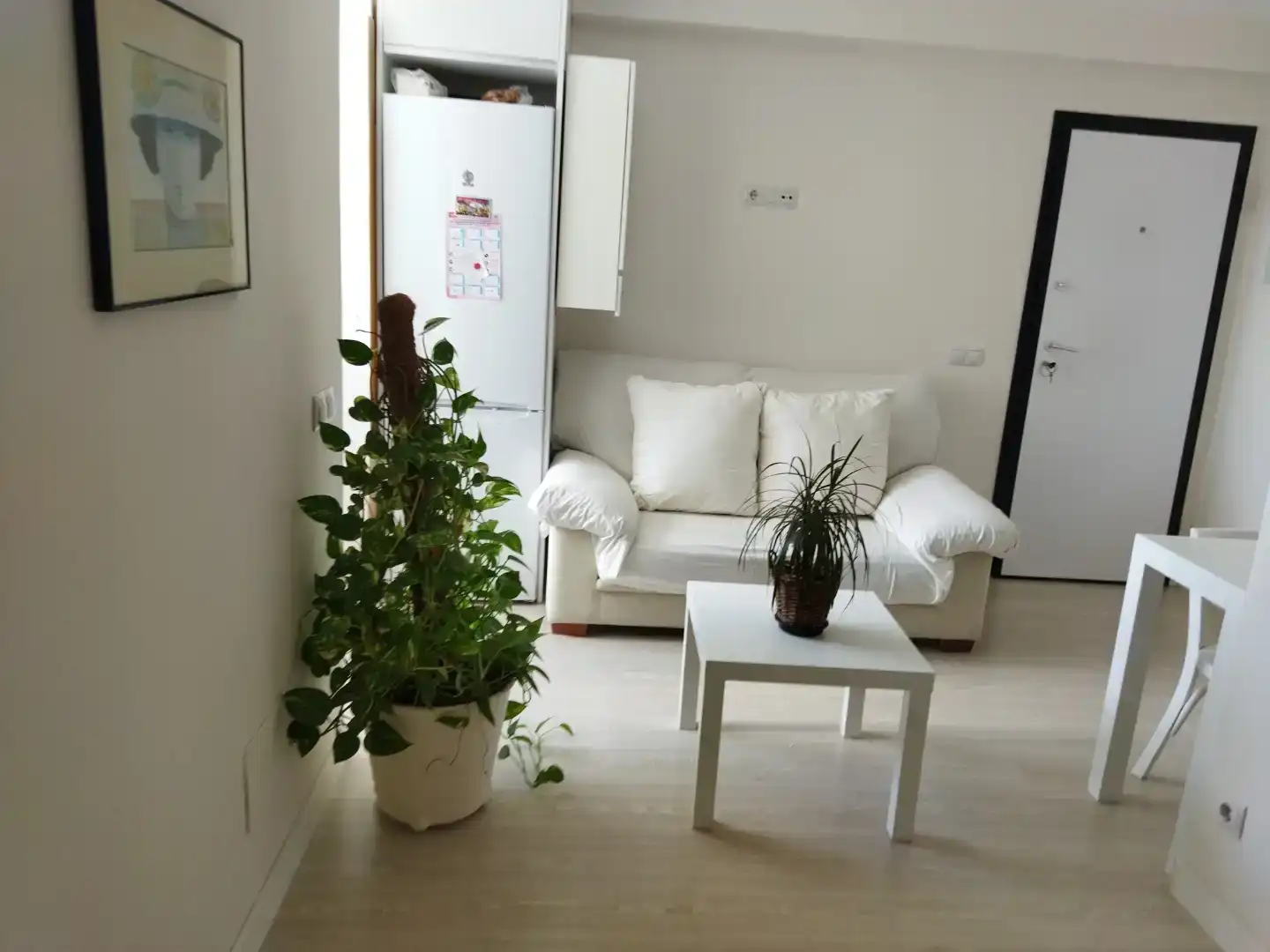 Living room of Flat for rent in Alcorcón  with Private garden, Furnished and Oven