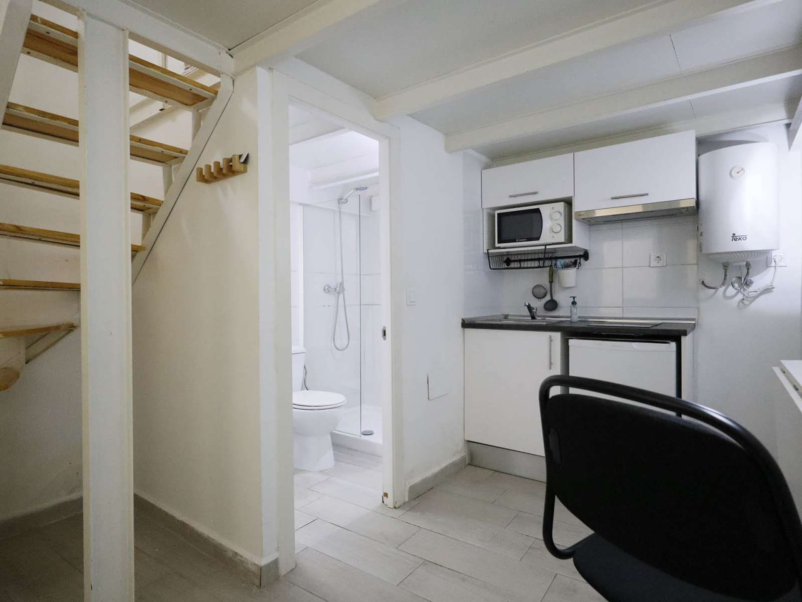 Cuina de Estudi per a compartir en  Madrid Capital amb Aire condicionat i Terrassa