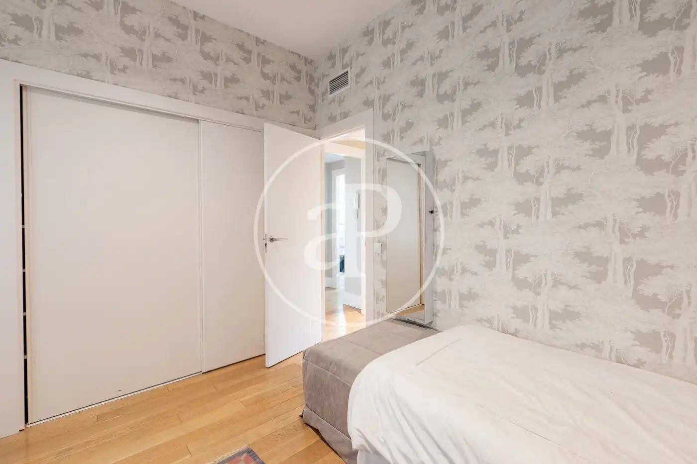 Habitación de Piso en venta en Madrid con Aire acondicionado, Calefacción y Terraza