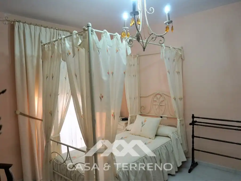 Bedroom of Houses for sale in Vélez-Málaga  with Air Conditioner, Terrace and Internet