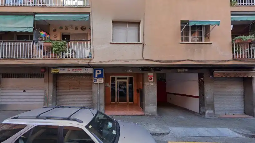 Flat for sale in calle Sant Jordi, imagen 3