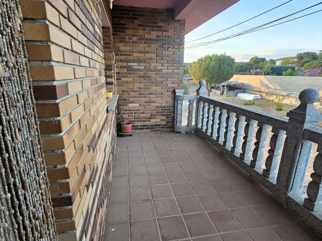 Terraza de Piso en venta en Valdemorillo con Aire acondicionado, Jardín privado y Trastero