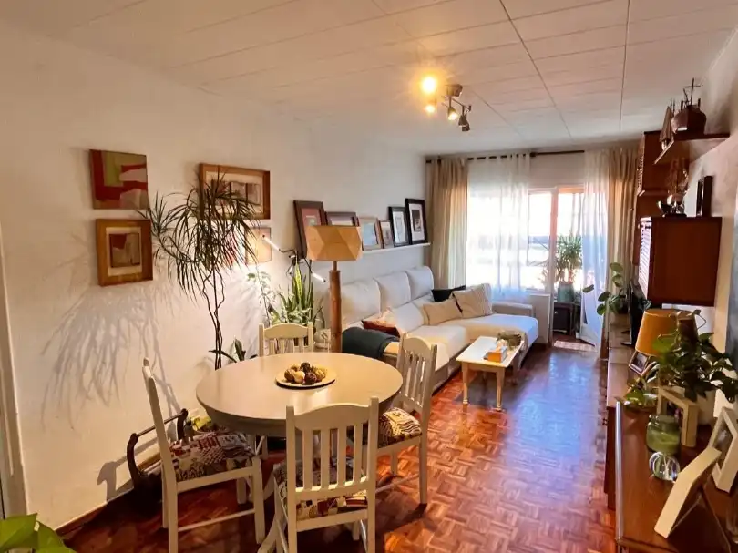 Living room of Flat for sale in Vilagarcía de Arousa  with Terrace and Balcony