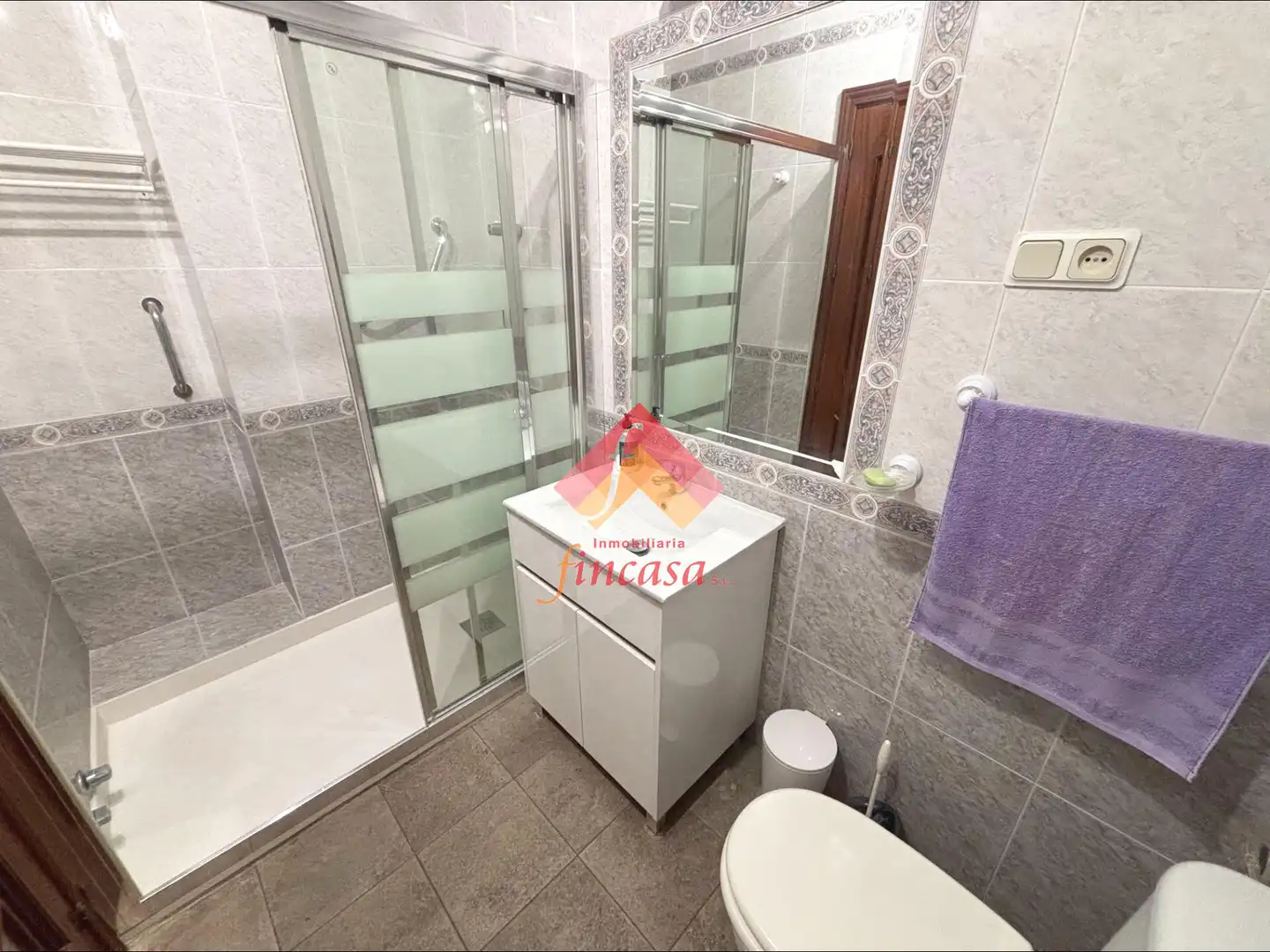 Baño de Piso en venta en Ronda con Terraza y Trastero