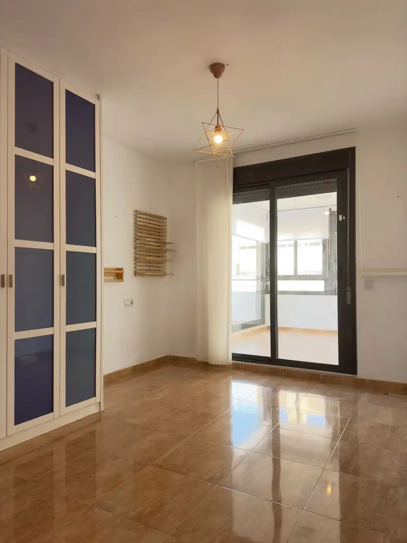 Ático en venta en Roquetas de Mar con Aire acondicionado, Calefacción y Trastero
