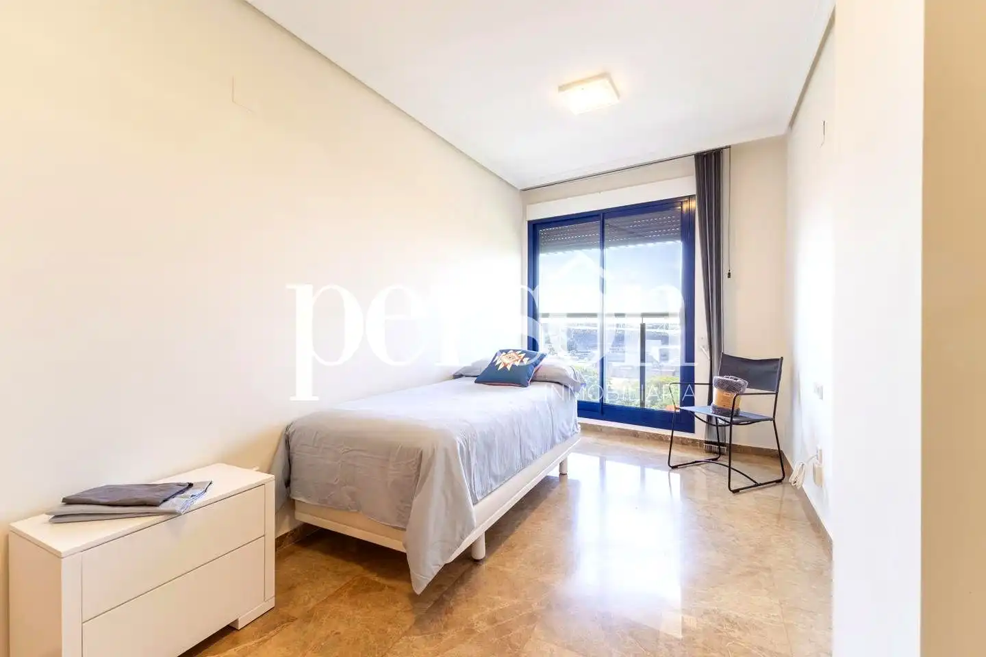 Appartamento con terrazza in affitto a El Pla del Real, imagen 9
