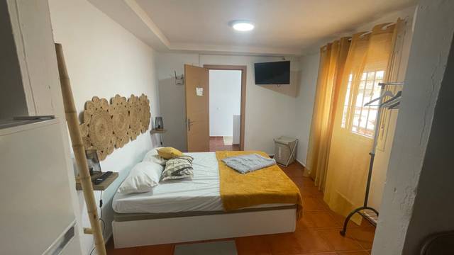 Estudio en Alquiler en Calle Gabriel Miró en San Pedro - Gabriel Miró - María Guerrero