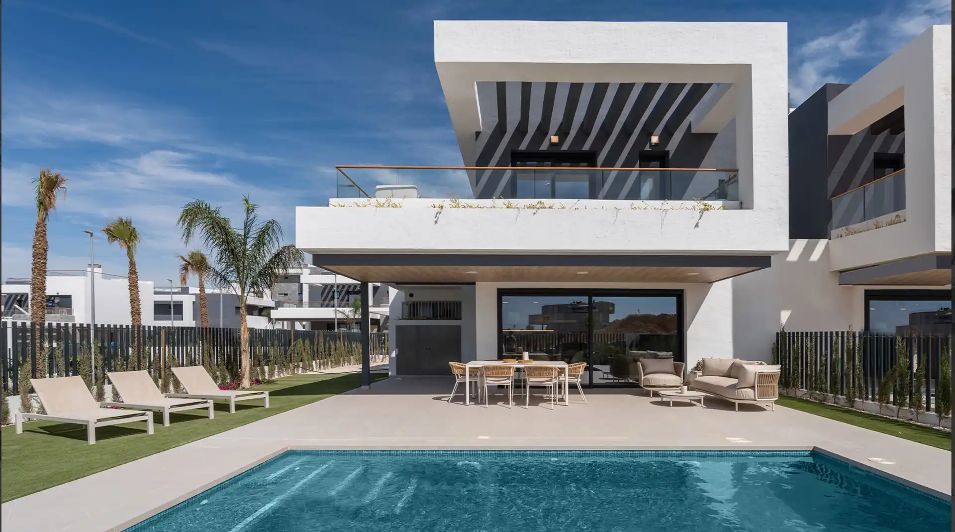 Terrassa de Casa o xalet en venda en Torrevieja amb Aire condicionat, Terrassa i Piscina