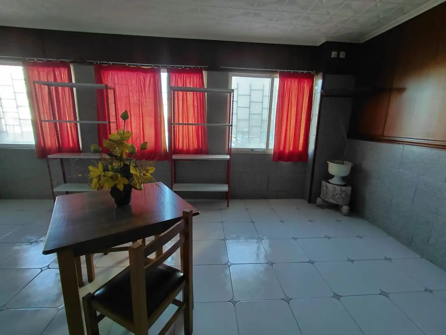 Comedor de Local en venta en Vilagarcía