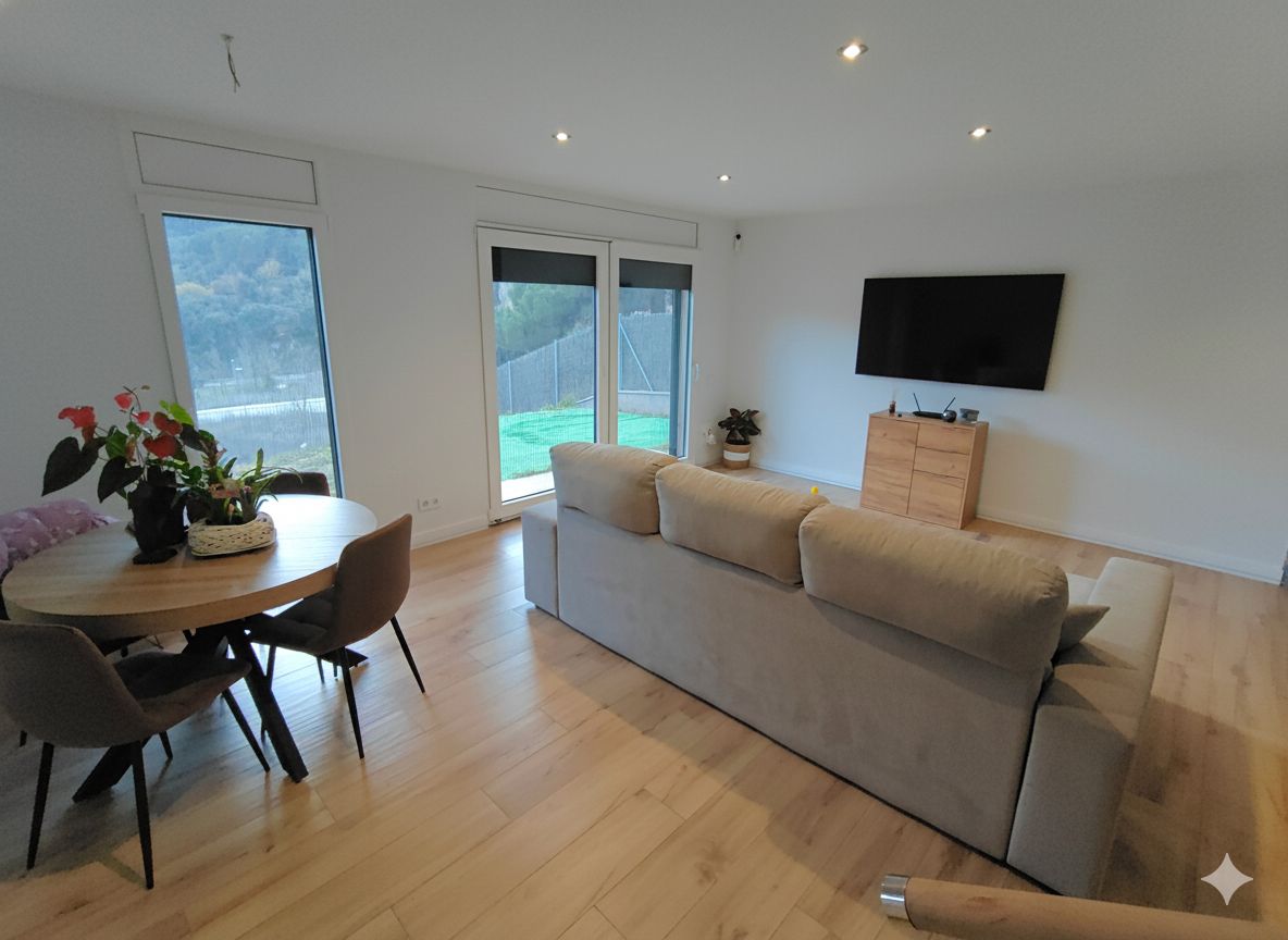 Sala de estar de Casa o chalet en venta en Sant Martí de Centelles con Jardín privado, Terraza y Horno