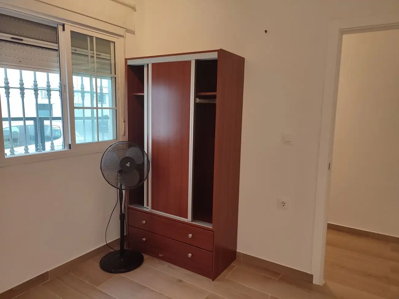 Schlafzimmer von Wohnung zum Verkauf in Conil de la Frontera mit Klimaanlage und Abstellraum
