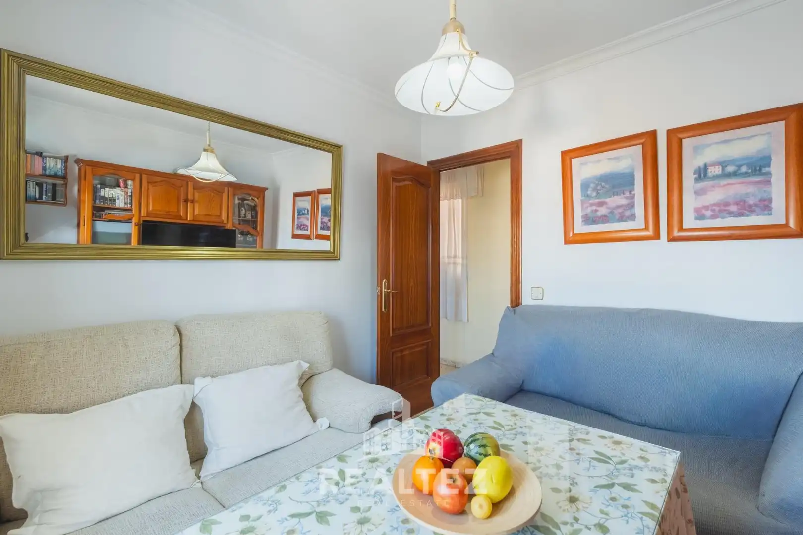 Living room of Flat for sale in Sanlúcar de Barrameda  with Air Conditioner, Heating and Balcony