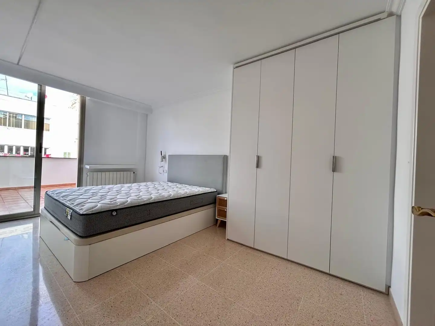 Bedroom of Flat for rent in Inca  with Air Conditioner, Heating and Terrace