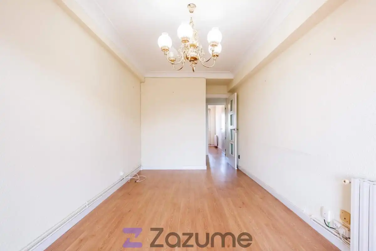 Schlafzimmer von Wohnung zur Miete in Zaragoza mit Klimaanlage, Heizung und Parkett