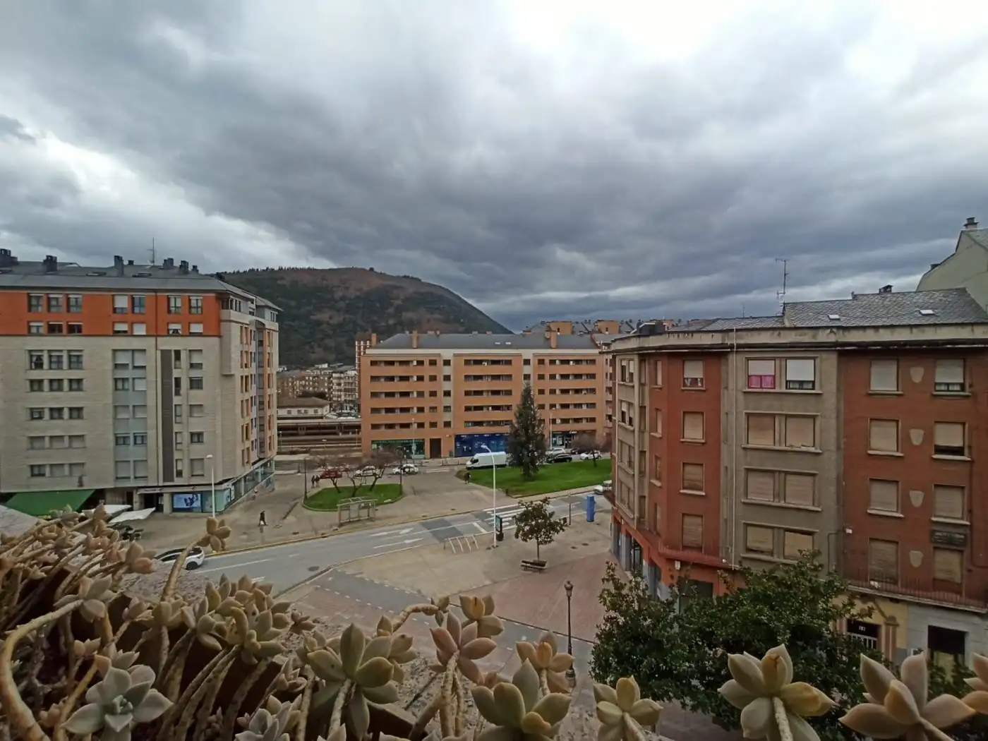 Exterior view of Flat for rent in Ponferrada  with Heating, Storage room and Furnished