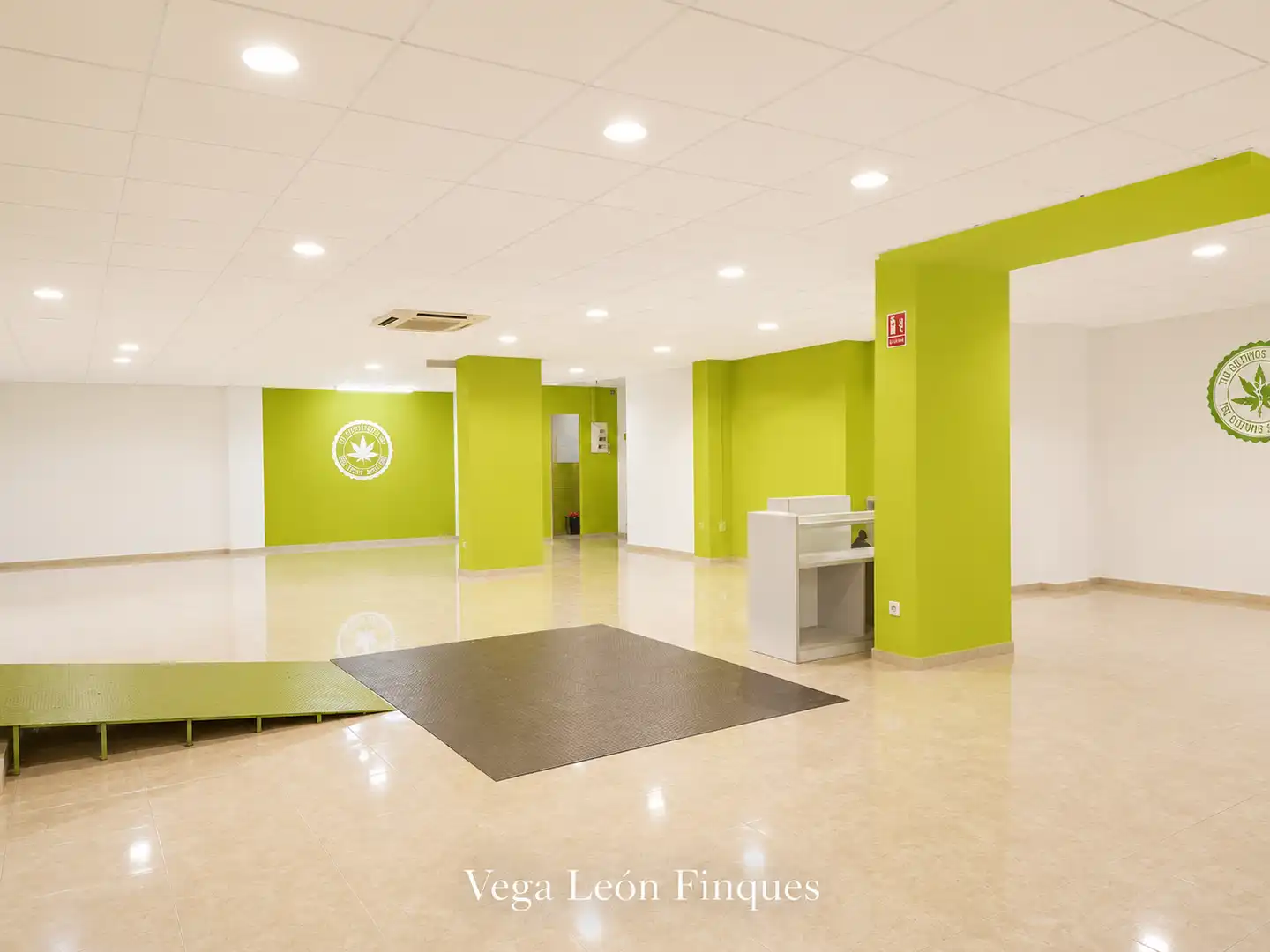 Business premises to rent in Centre, imagen 3