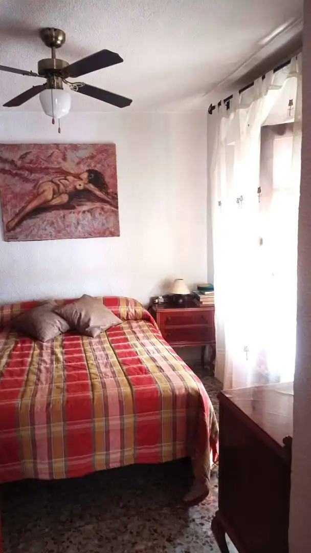 Dormitori de Casa o xalet en venda en Alicante / Alacant amb Jardí privat, Terrassa i Traster