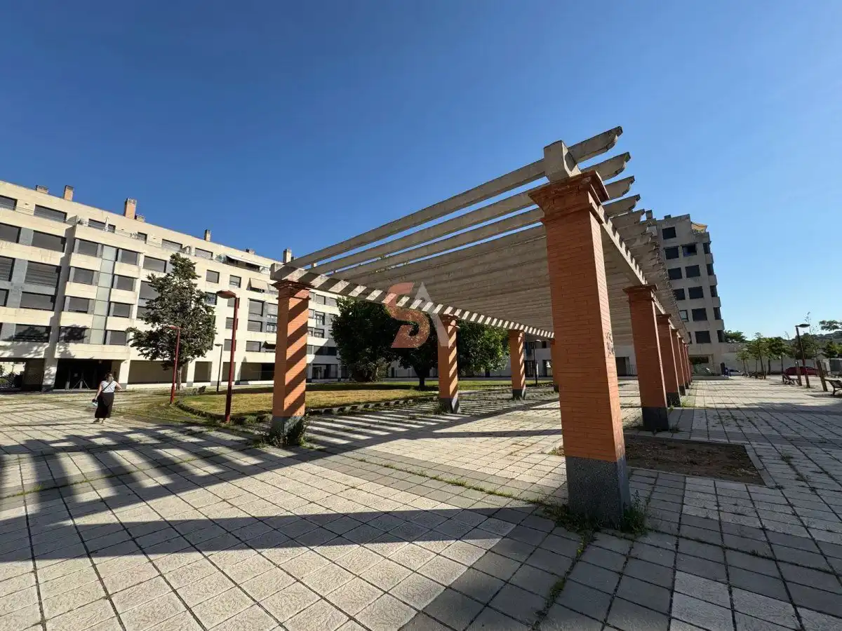 Außenansicht von Wohnung zur Miete in Valladolid mit Heizung, Möbliert und Gemeinschaftspool