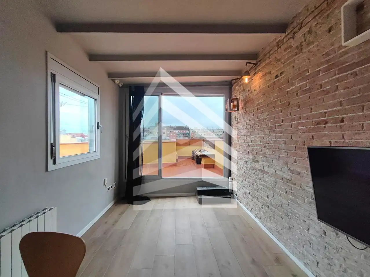 Estudio de alquiler en Daoiz I Velarde, Sants