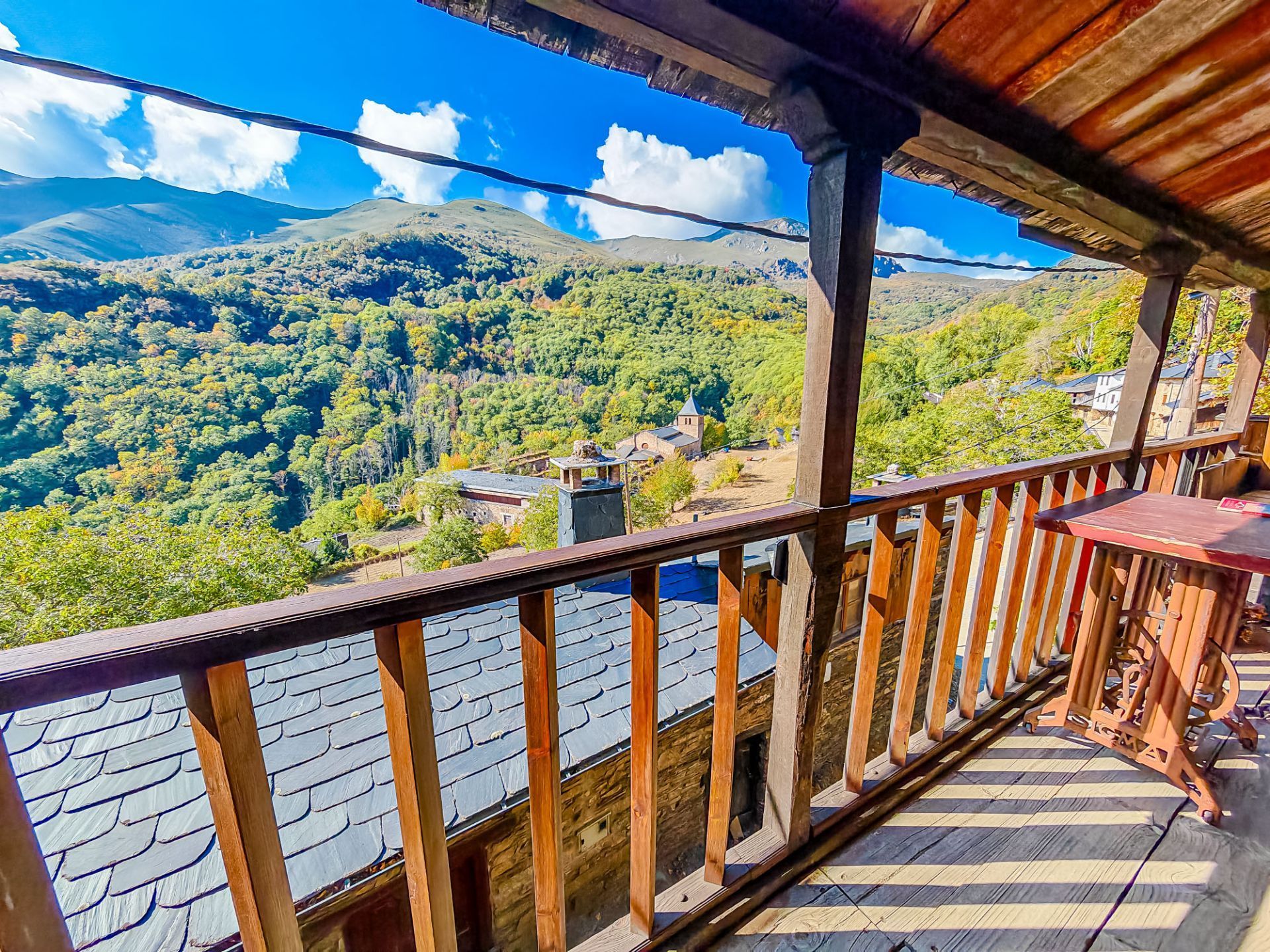 Balcony of House or chalet for sale in Ponferrada  with Heating, Private garden and Terrace