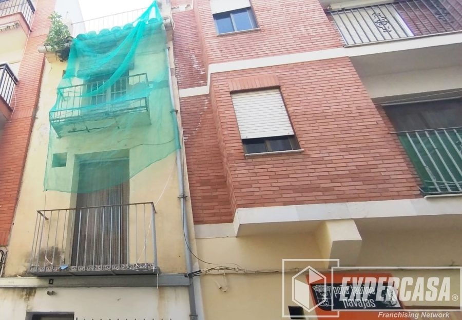 Vista exterior de Pis en venda en Navajas amb Terrassa