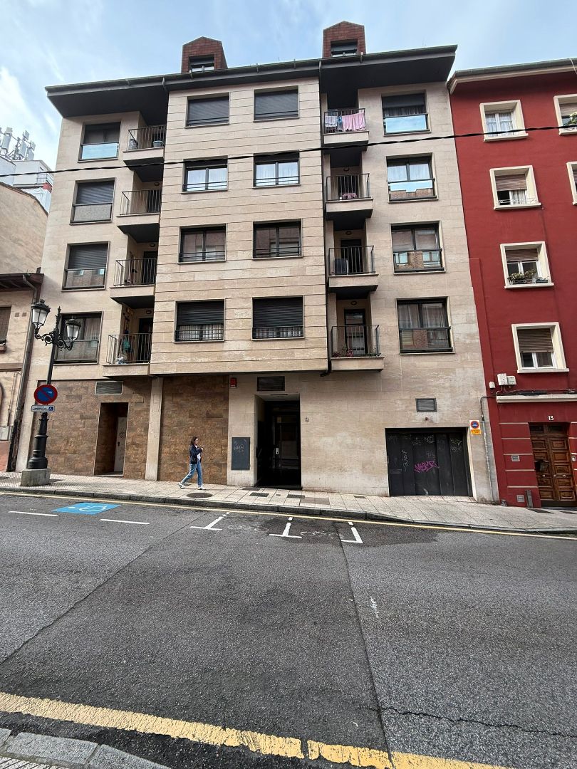 Exterior view of Flat for sale in Oviedo   with Heating, Terrace and Storage room