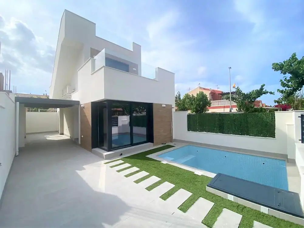 Casa amb terrassa en venda a Centro