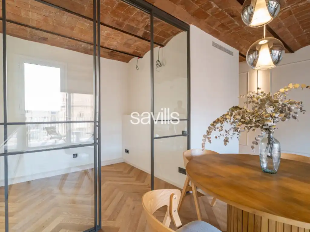 Habitación de Apartamento en venta en Barcelona con Aire acondicionado y Terraza