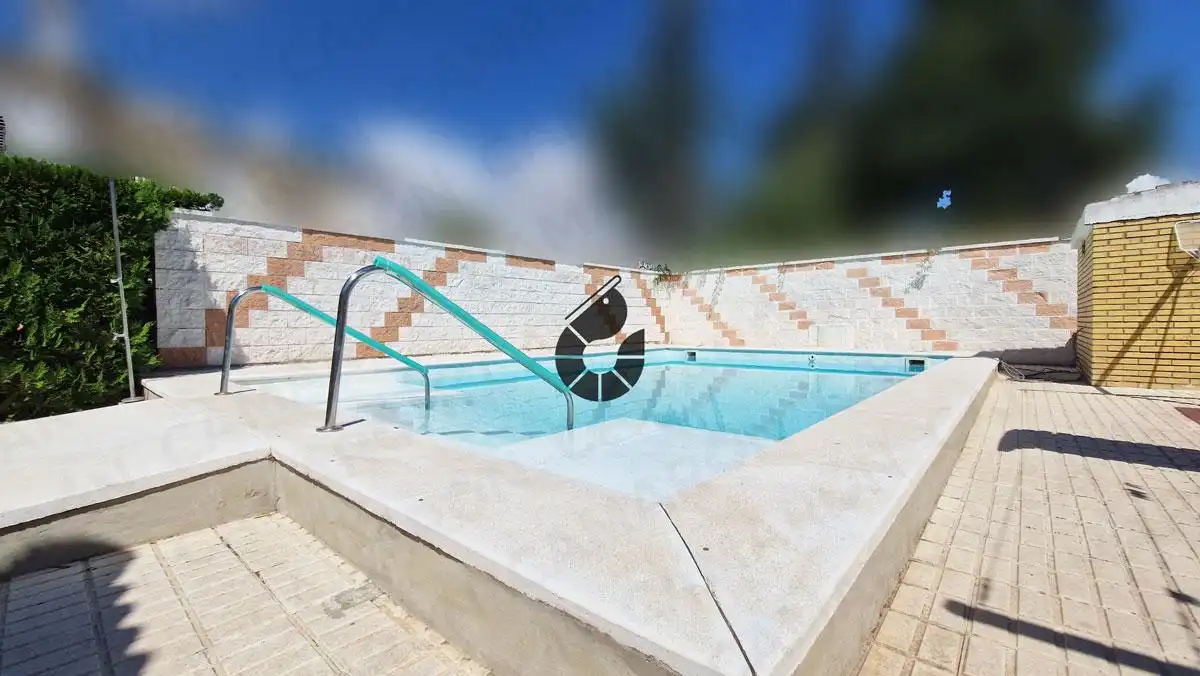Casa con piscina in vendita a Palomares del Río, imagen 2