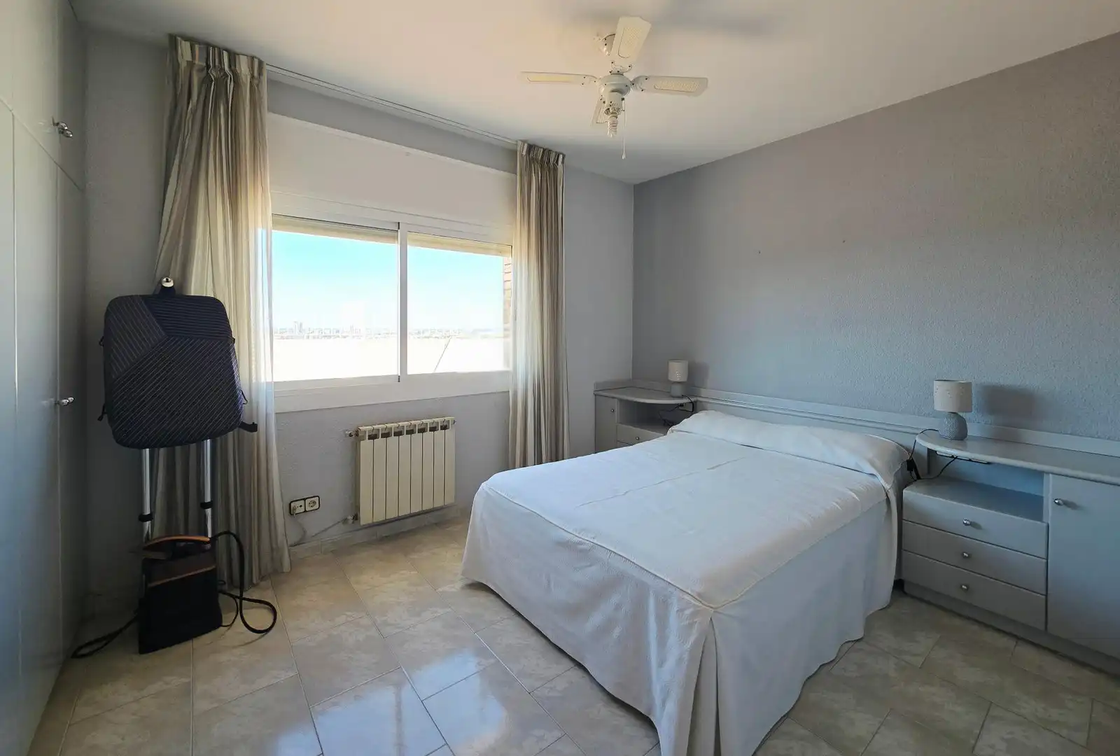 Bedroom of Attic for sale in Barcelona  with Air Conditioner, Heating and Terrace