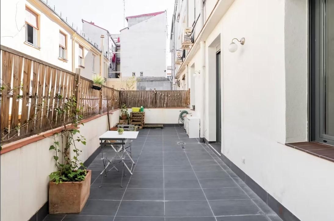 Terrassa de Apartament de lloguer en  Madrid Capital amb Aire condicionat, Calefacció i Terrassa