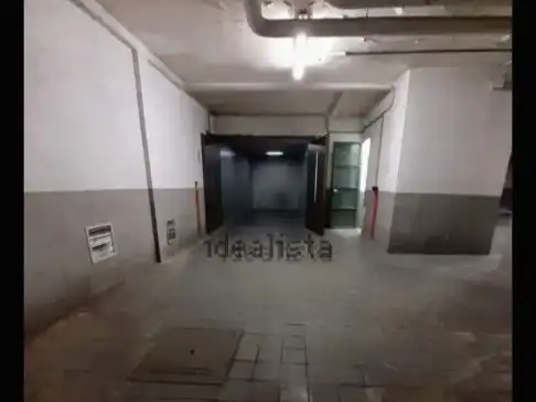 Parkplatz von Garage zur Miete in Madrid