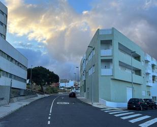 Exterior view of Flat for sale in  Santa Cruz de Tenerife Capital  with Terrace and Balcony